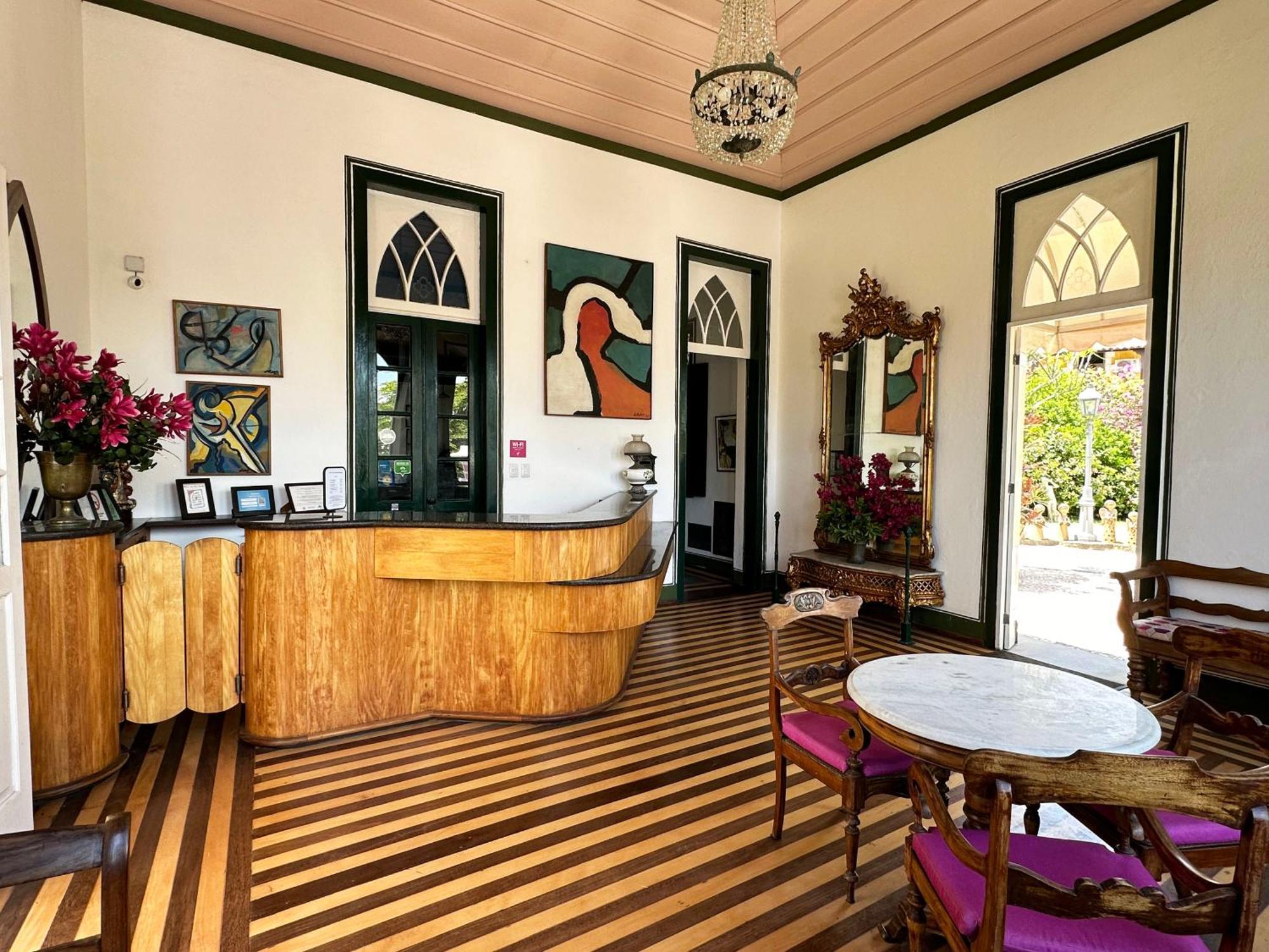 Catharina Paraguacu Hotel